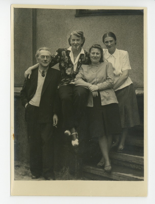 Friedebert Tuglas ja Elo Tuglas Pärnus, 15.08.1948