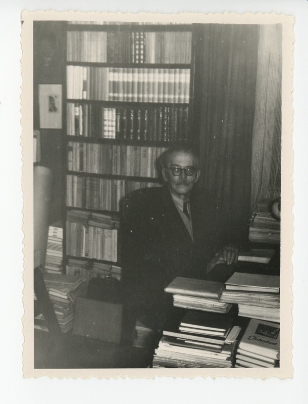 Friedebert Tuglas kabinetis, 1958