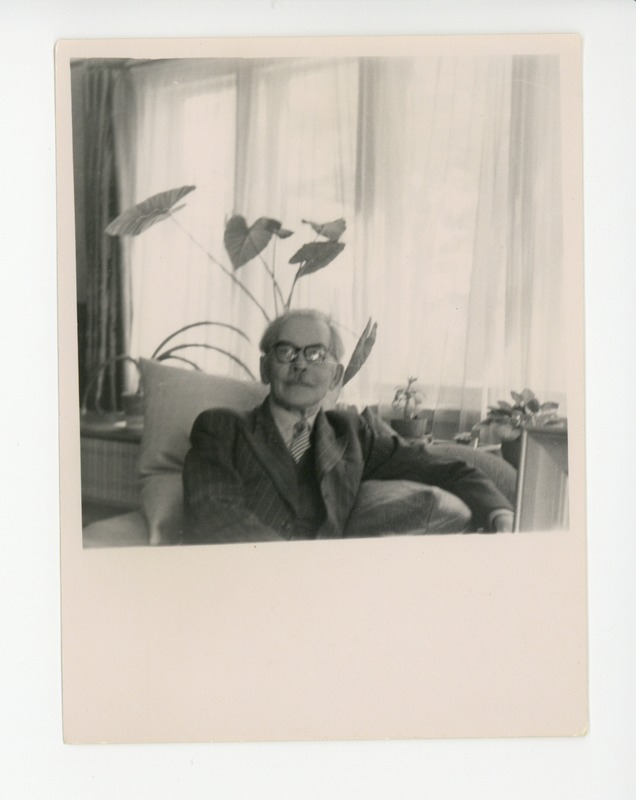 Friedebert Tuglas tugitoolis, 06.1960