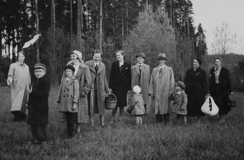 Ooniste otsimisel Erastvere metsas 28. mail 1939