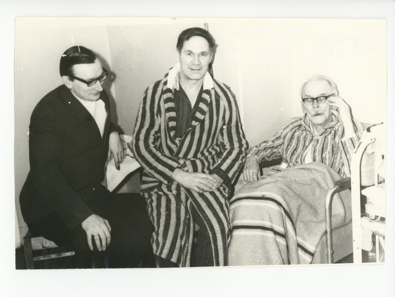 Jaan Eilart, Evald Okas, Friedebert Tuglas haiglas, 28.02.1971