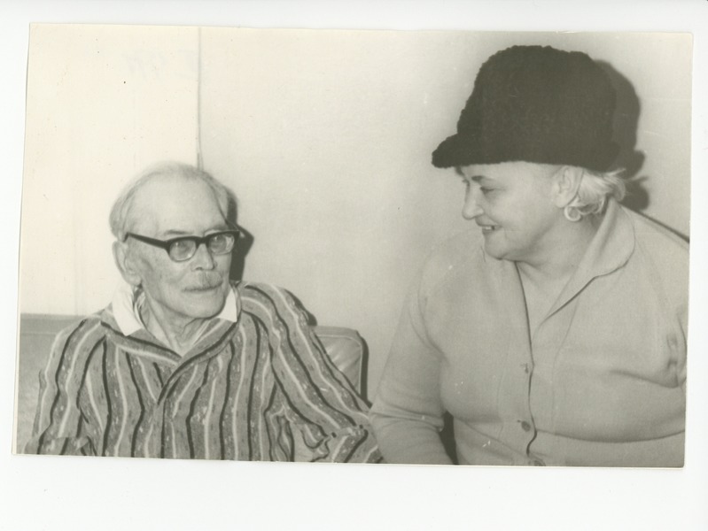 Friedebert Tuglas ja Maria Okas haiglas, 02.1971