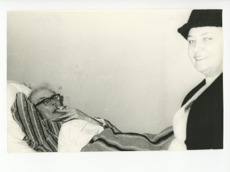 Friedebert Tuglas ja Maria Okas haiglas, 02.1971