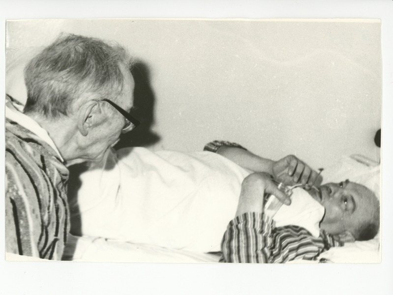 Friedebert Tuglas ja Anton Vaarandi haiglas, 02.1971