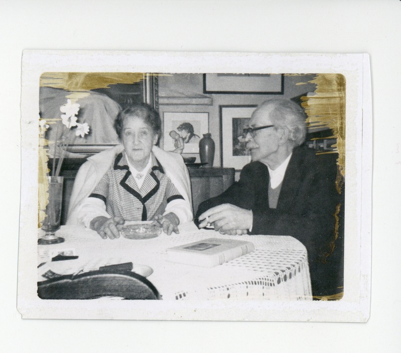Elo Tuglas ja Friedebert Tuglas laua taga, 28.07.1967