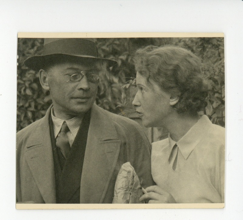 Friedebert Tuglas ja Elo Tuglas Haapsalus, 1935