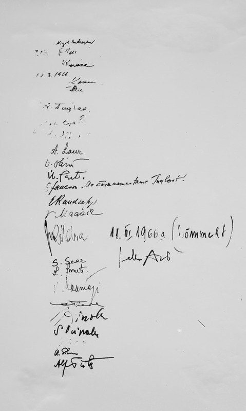 Fotokoopia näituse külalisteraamatust