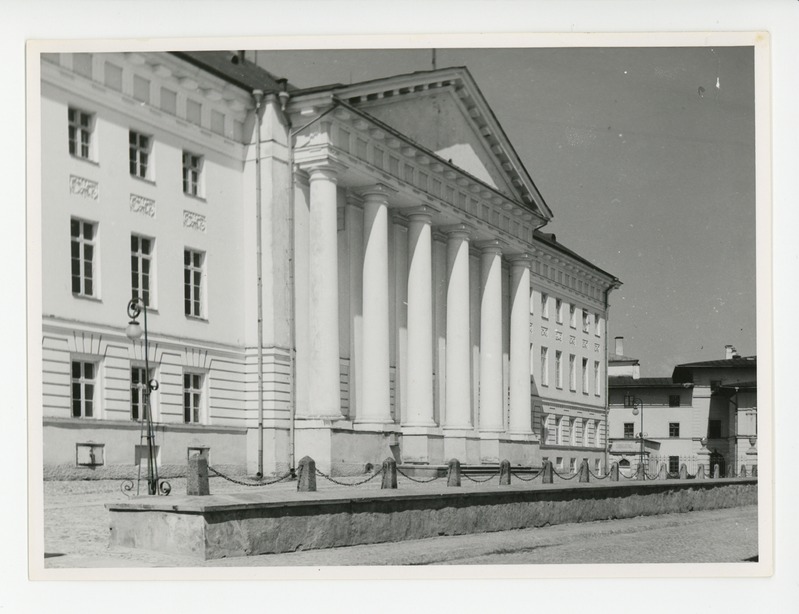 Tartu Riikliku Ülikooli peahoone, 1939