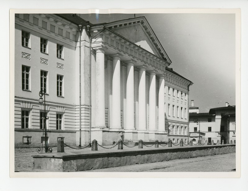 Tartu Riikliku Ülikooli peahoone, 1939