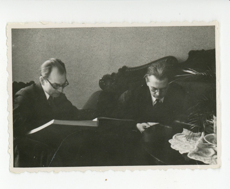 Eduard Ole ja Friedebert Tuglas, 1938