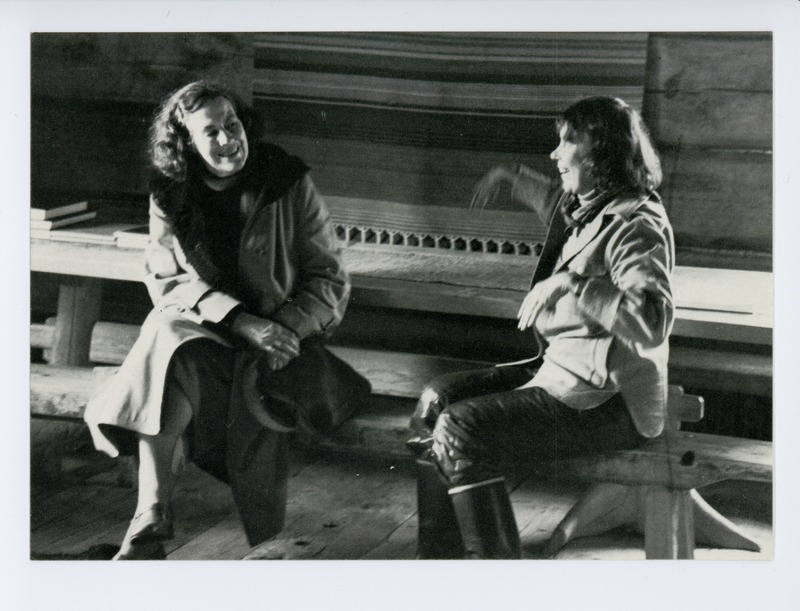 Debora Vaarandi ja Elsa Montell-Saanio, 1982