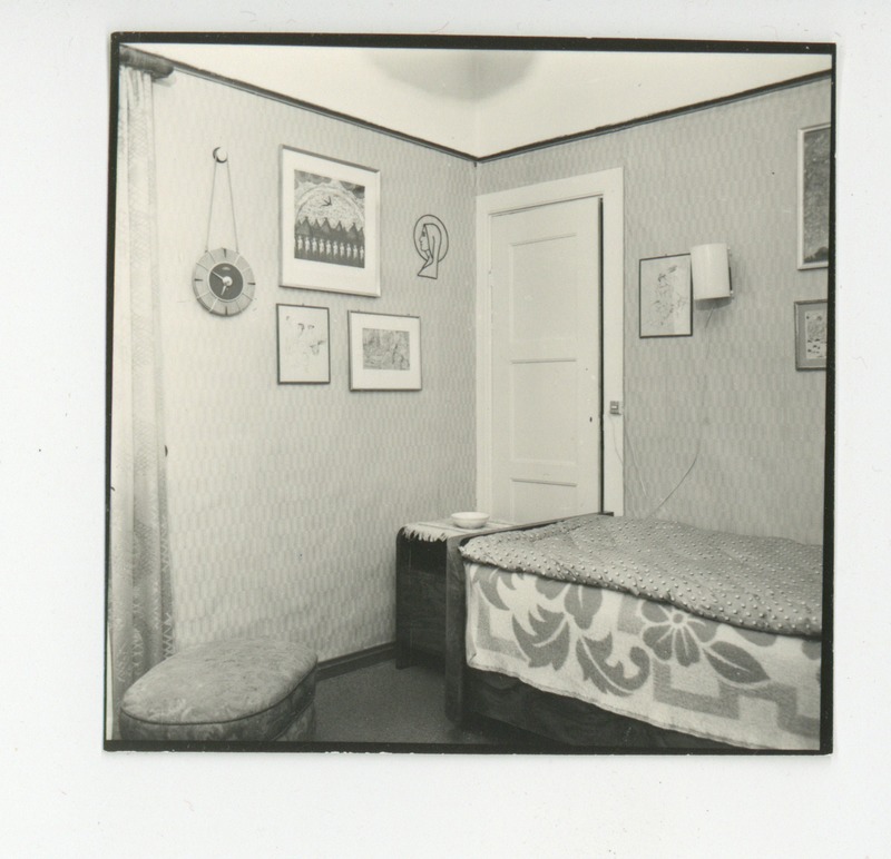 Tuglase elamu magamistuba