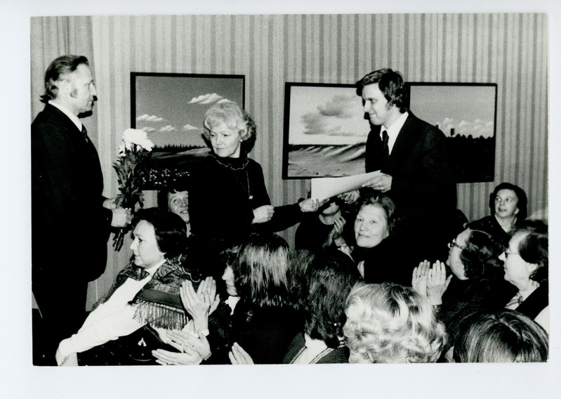 Teadlaste Maja kirjandusõhtul Tuglase Majamuuseumi saalis 27.11.1980