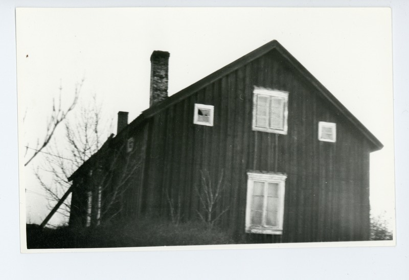 Ahvenamaa Lumparby Rosenbergi talu, mille ärklitoas elas Tuglas