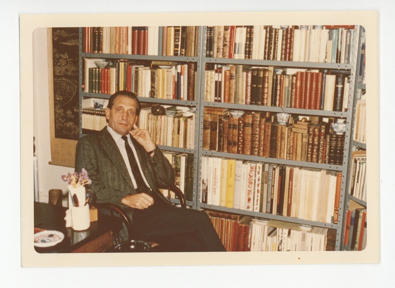 Paul Reets tugitoolis oma kodus Bostonis, 1975