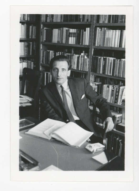 Paul Reets laua taga töötamas, 1963