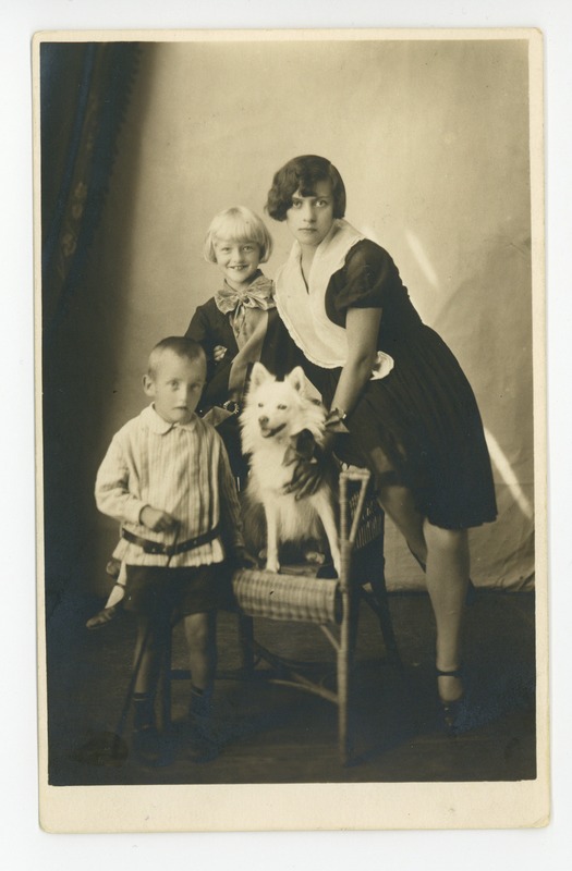 Paul Reets, Lea Reets, Emilie Reets aastal 1929