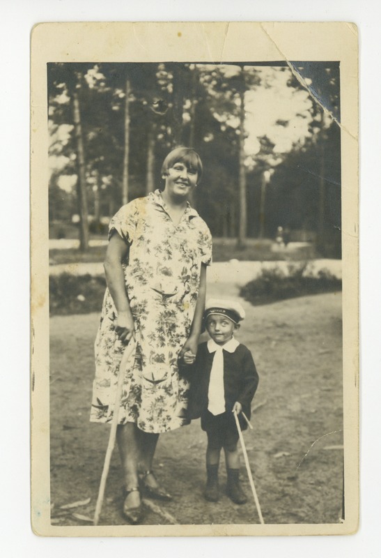 Paul Reets lapsena Elvas, 1928