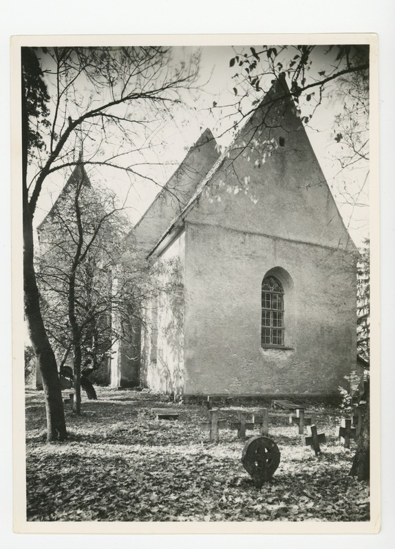 Läänemaa Ridala kiriku välisvaade