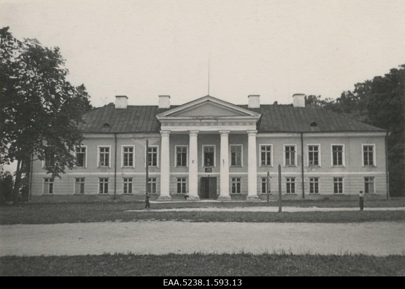 Main building of Aruküla Manor