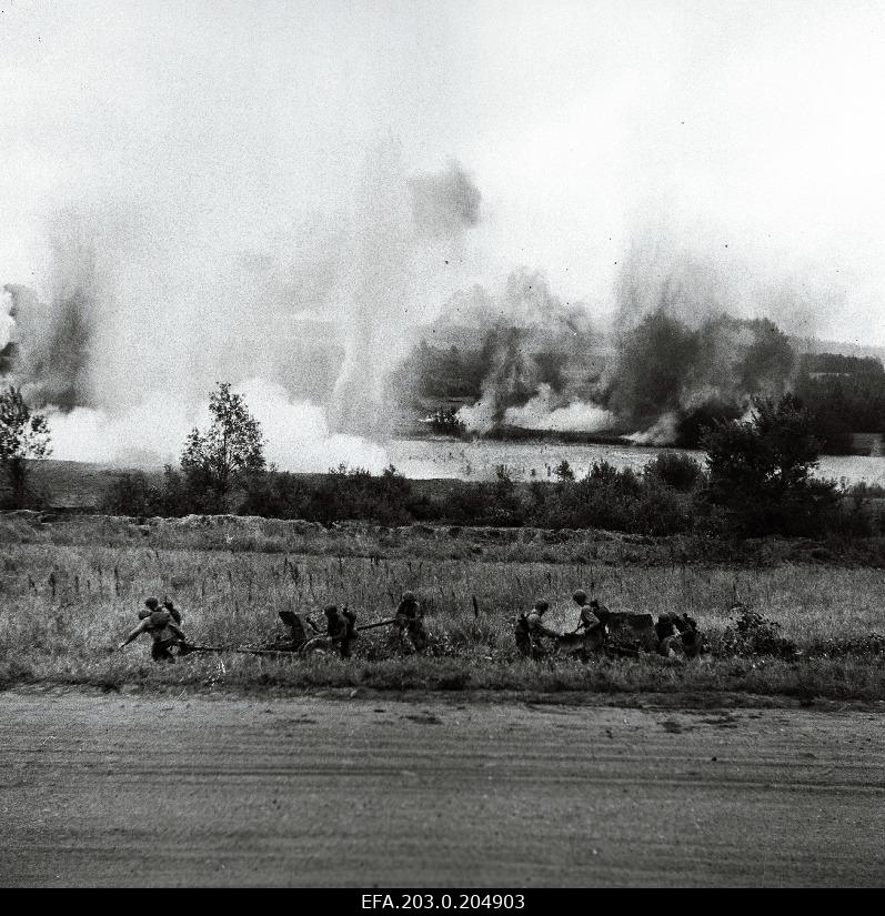 Battle scene from the Tallinn Film game film "People in Soldiers".