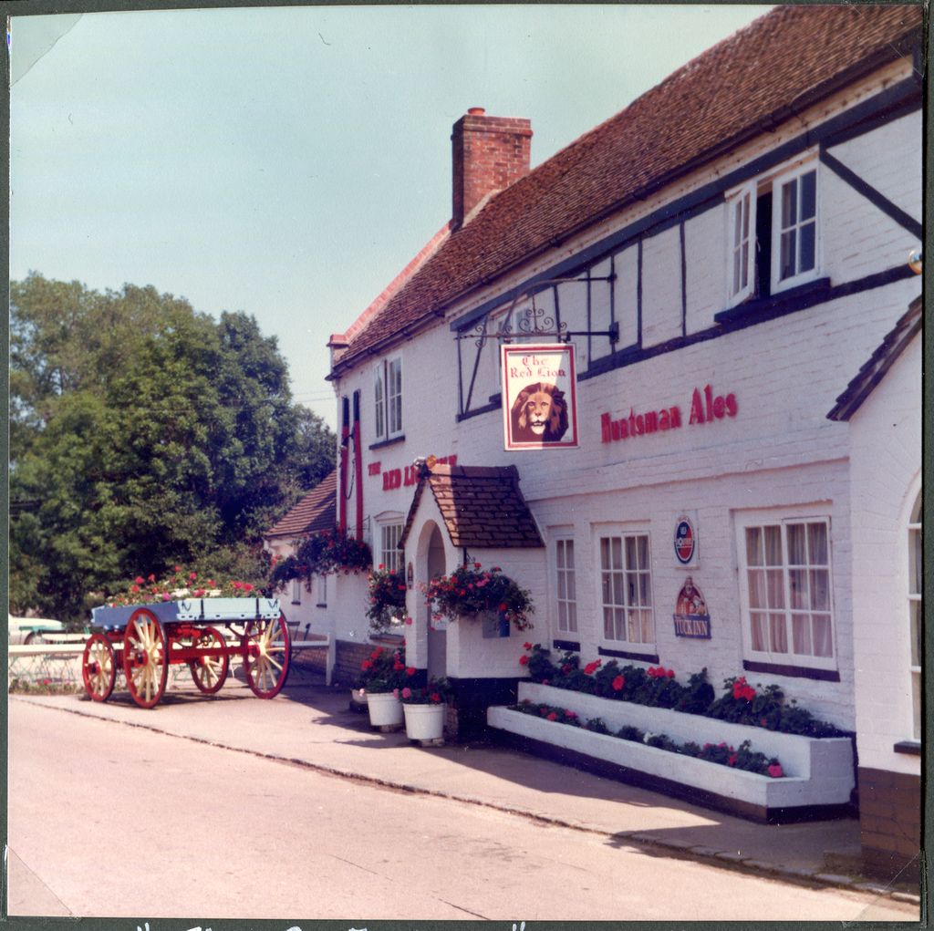 "The Red Lion" - Sandy Down.  2ⁱ⁄₄ sq., July 1983