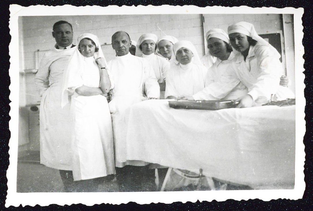 Military Central Hospital staff