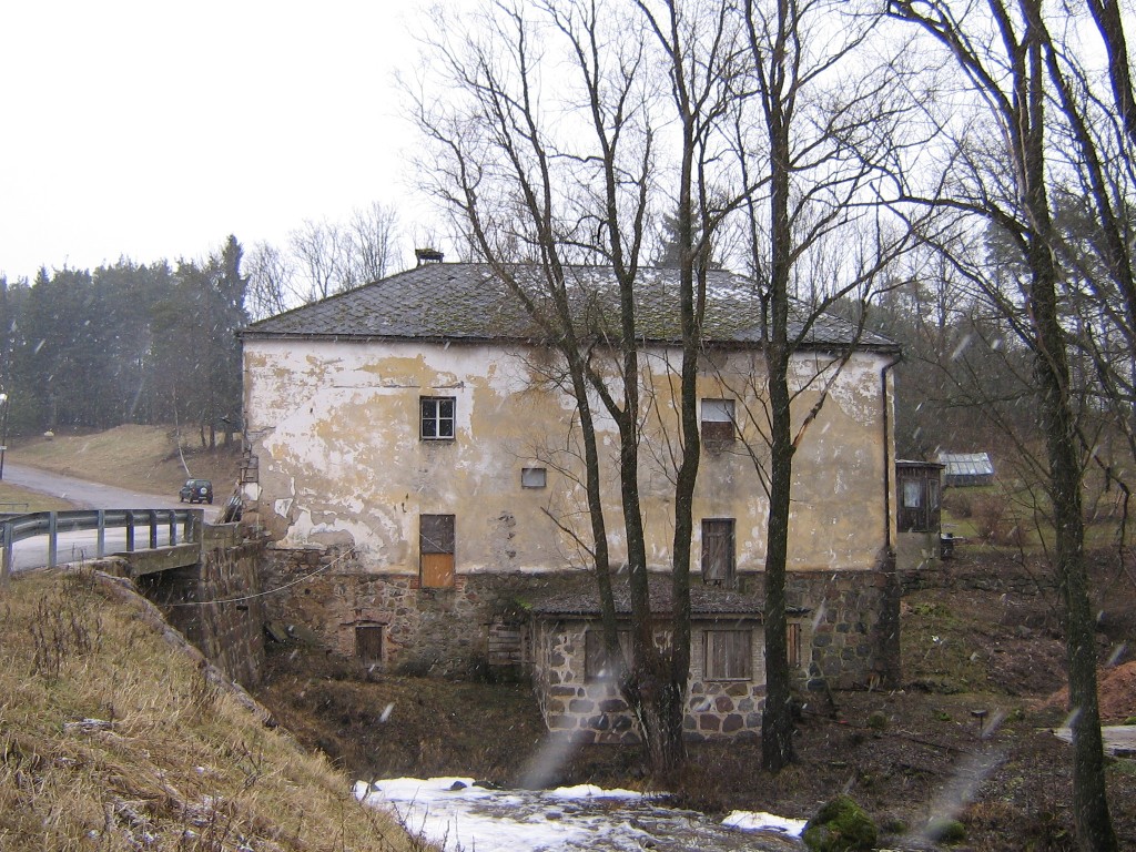 Kösti water spring