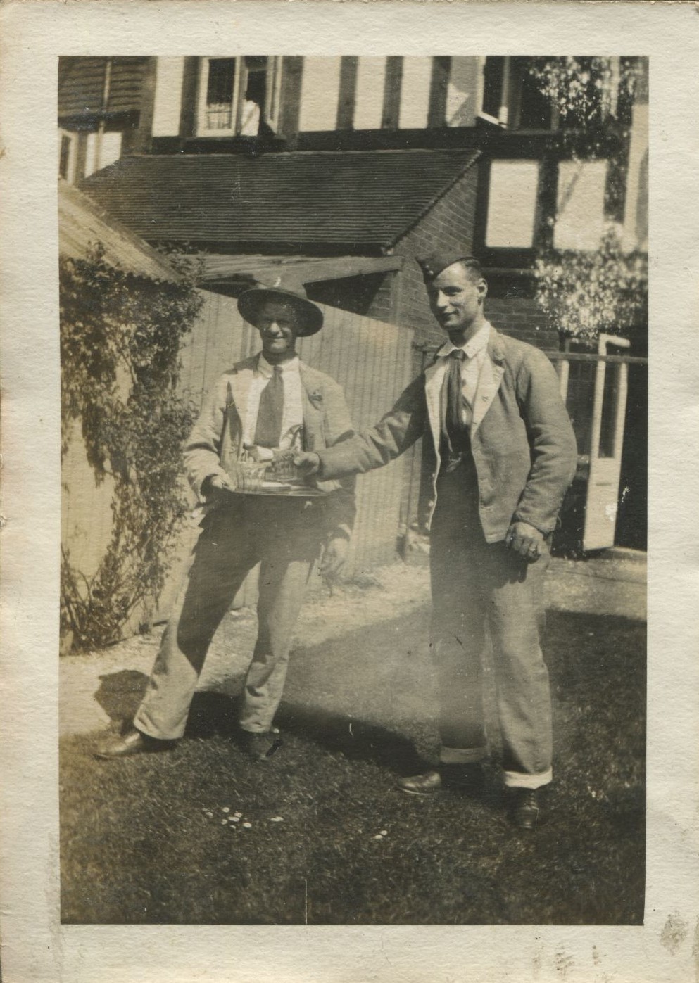 Ye Olde Tea Shoppe, Brockenhurst 1918