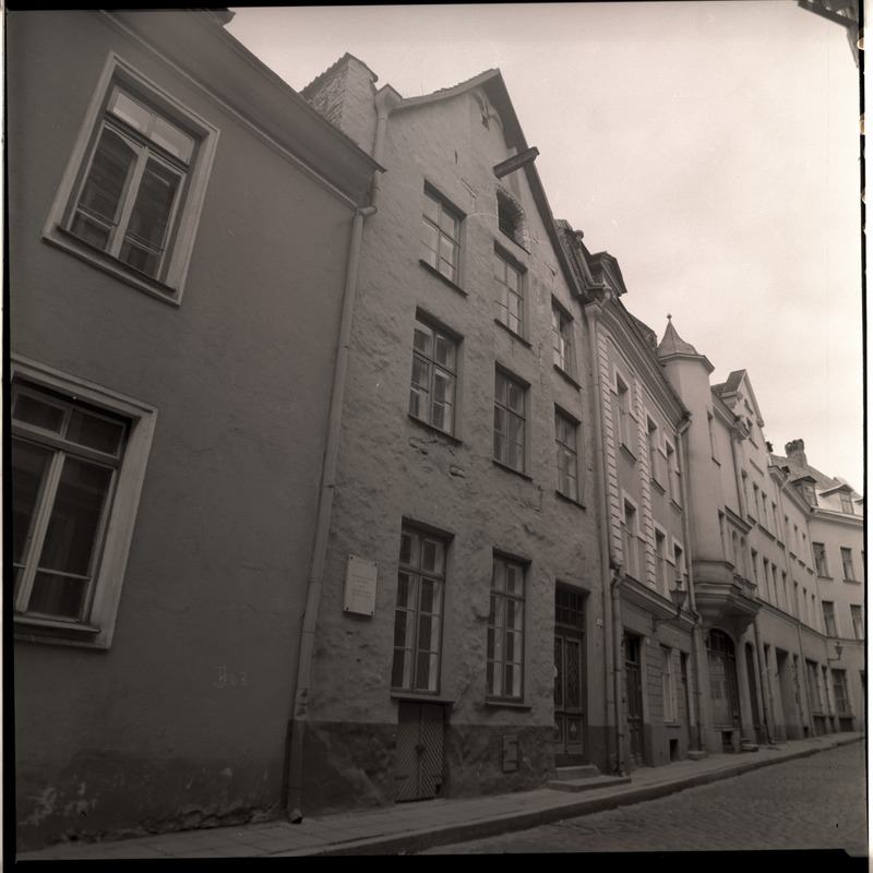 Tallinn, Hobuse tänav 12 hoone.