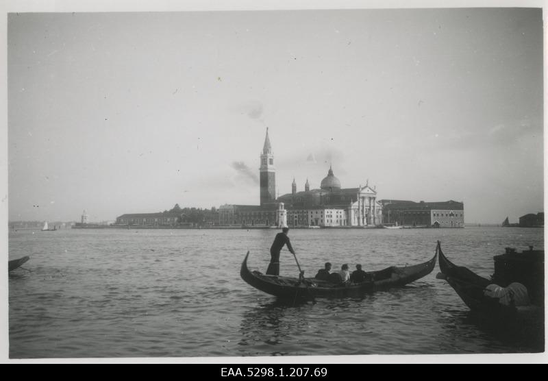 View of gondliers in Venice