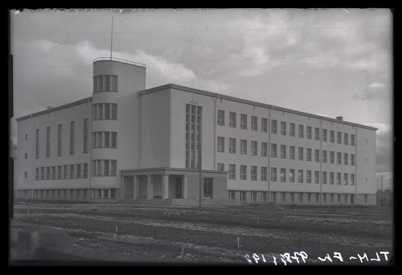 Rakvere gümnaasium.
