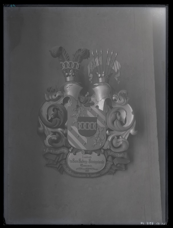 Eestimaa rüütelkonna pealiku maanõunik parun Otto Budberg-Bönningshauseni epitaaf 20. saj. algusest.