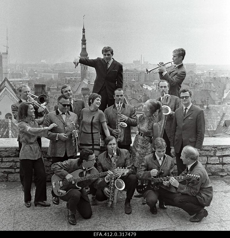 Philharmonic Estrade Orchestra "Vana Toomas".