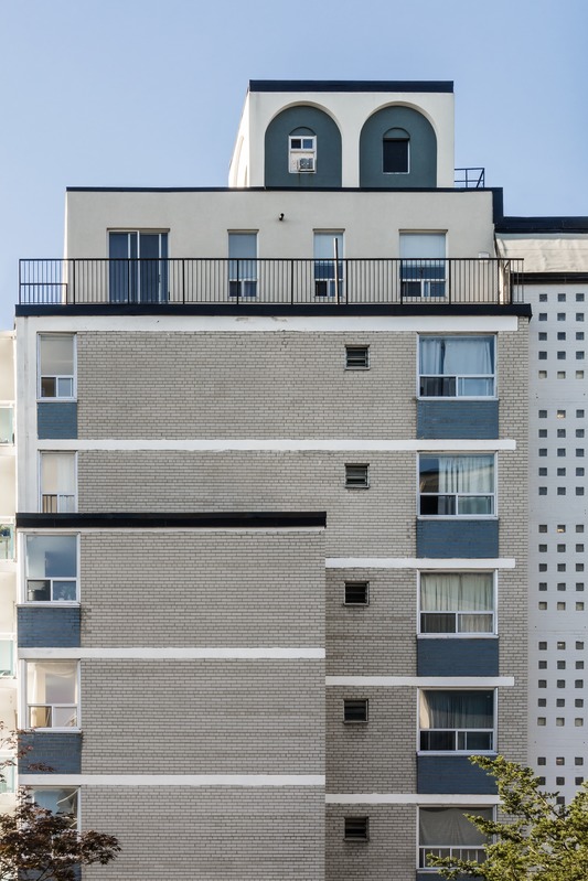 Korterelamu 22 Walmer Rd Torontos. Detail. Välis-Eesti arhitekt Uno Prii