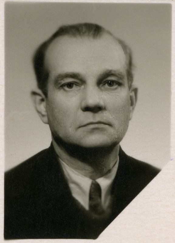 Rein Raidna (Karl Reinbaum), dokumendifoto