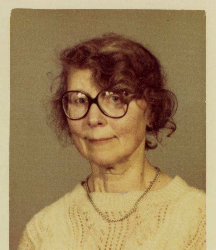 Heili Volbergi portree, dokumendifoto