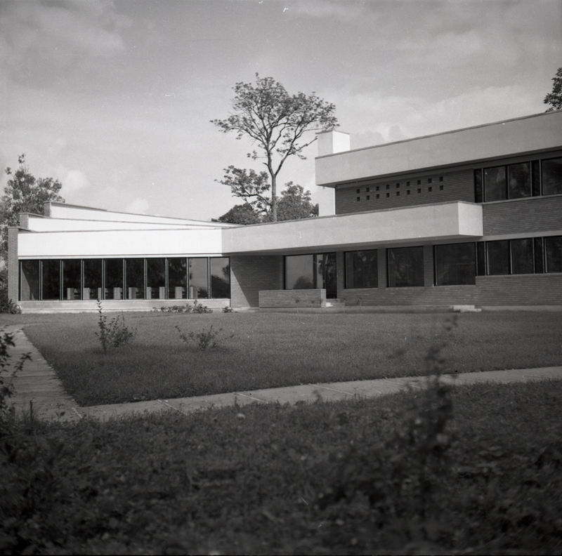 Kurtna Linnukasvatuse Katsejaama peahoone, 4 vaadet. Arhitekt Valve Pormeister