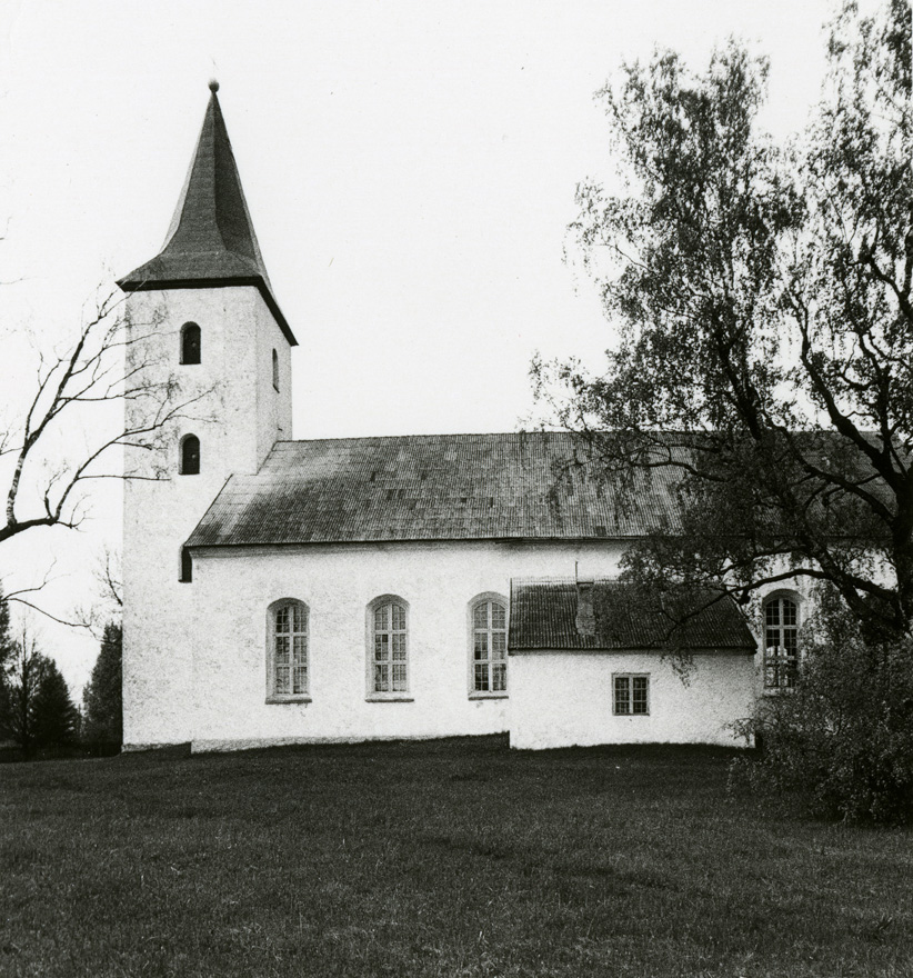 Rõuge Maarja kirik, vaade lõunast