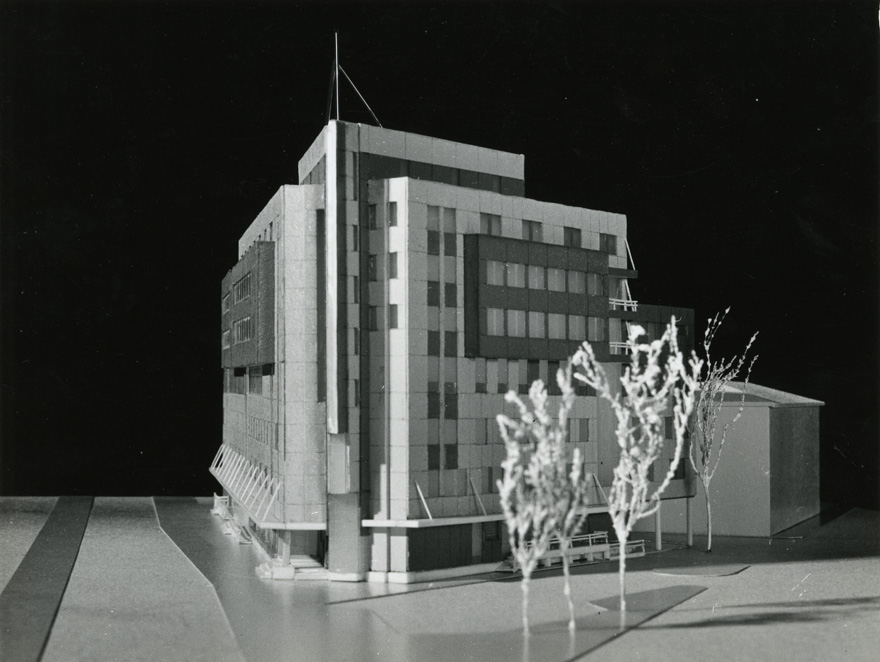 ATK info- ja arvutuskeskus Tallinnasse, foto maketist. Arhitekt Ain Padrik