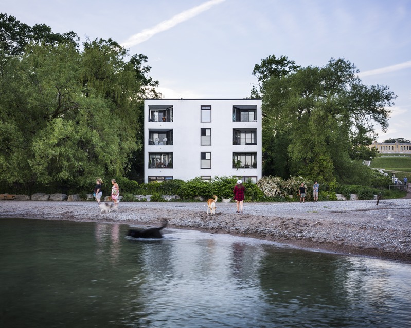 Nursewoodi korterelamu Torontos. Välis-Eesti arhitekt Elmar Tampõld (Tampold Wells Architects)