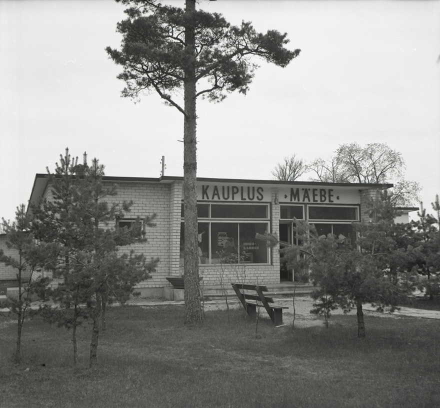 Mäebe kauplus, vaade