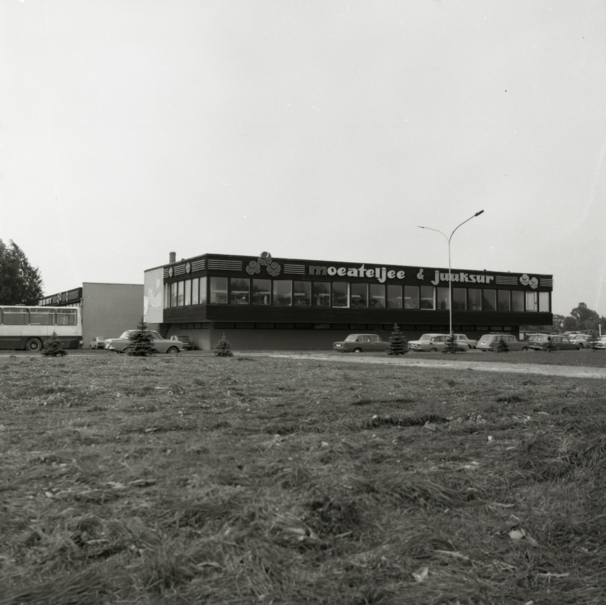 Kirovi kolhoosi moeateljee-juuksur Haabneemes, vaade