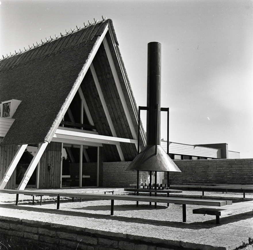 Kohvik Merepiiga (hävinud), terrass. Arhitekt Voldemar Herkel