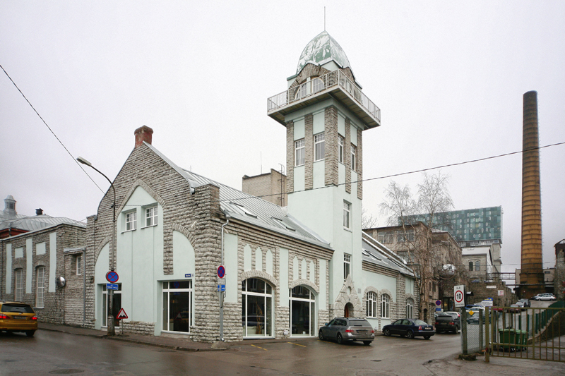 Tselluloosivabriku tuletõrjehoone, vaade hoonele. Arhitekt Jacques Rosenbaum