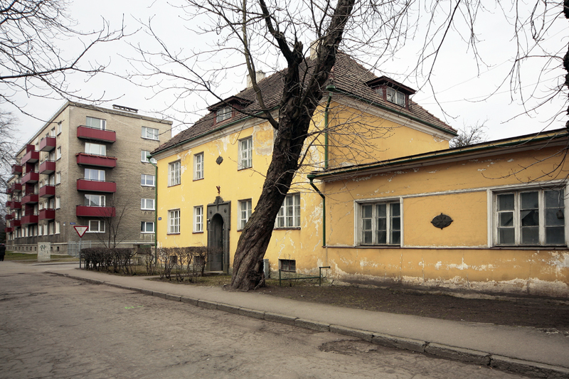 EÜ Oma Kolle asum Pelgulinnas, vaade. Arhitekt Johannes Pikkov