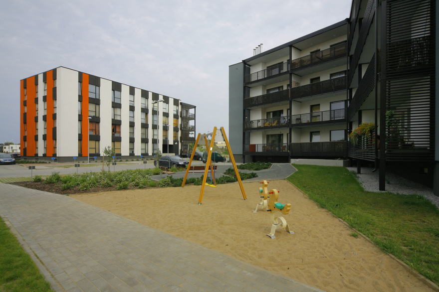 Korterelamud Haabneemes / Kõrgemäe korterelamud, vaade hoonetele. Agabus Endjärv Truverk Arhitektid