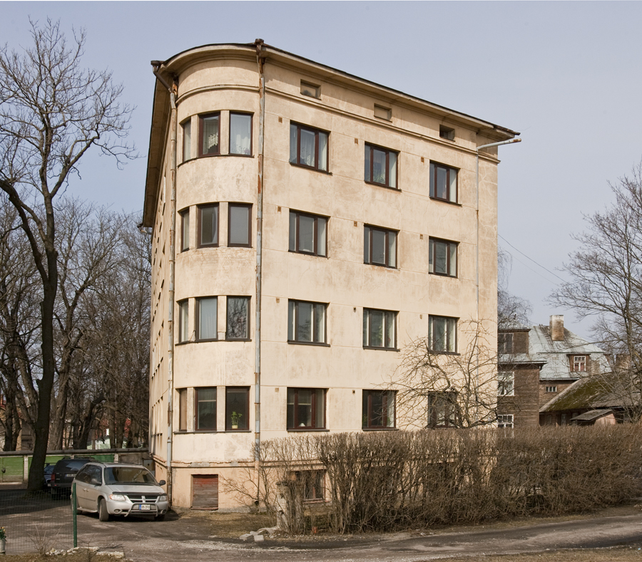 Elamu Tallinnas Vesivärava 46, vaade hoonele. Arhitekt Karl Tarvas