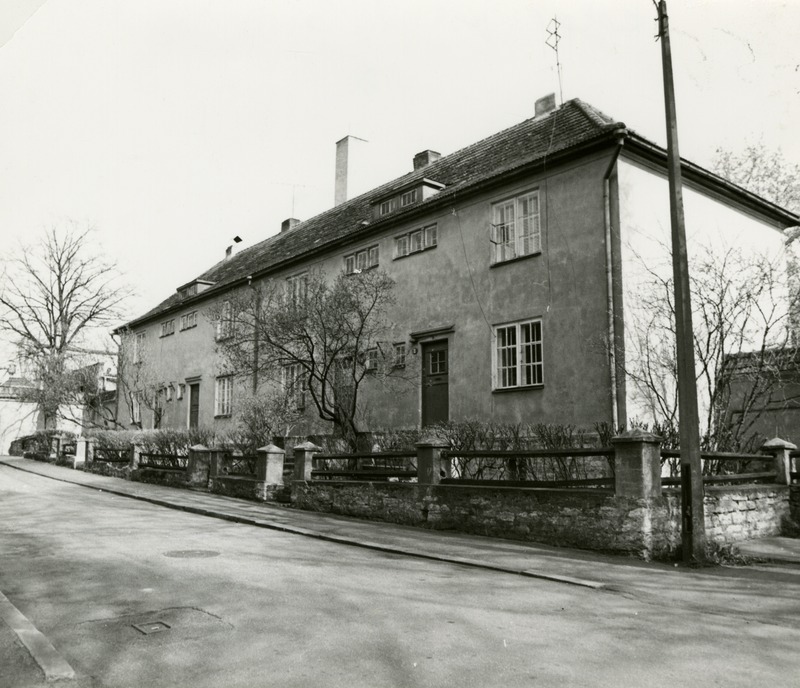 Pelgulinn: Kolde pst 3-9, arhitektid Eugen Habermann ja Herbert Johanson