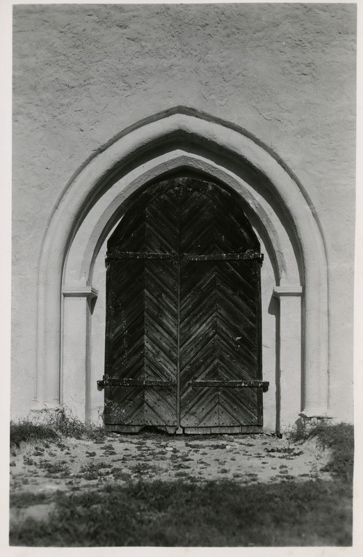 Muhu Katariina kirik, portaal